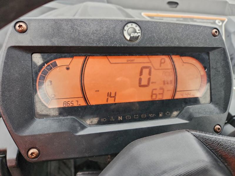 CAN-AM COMMANDER 2021