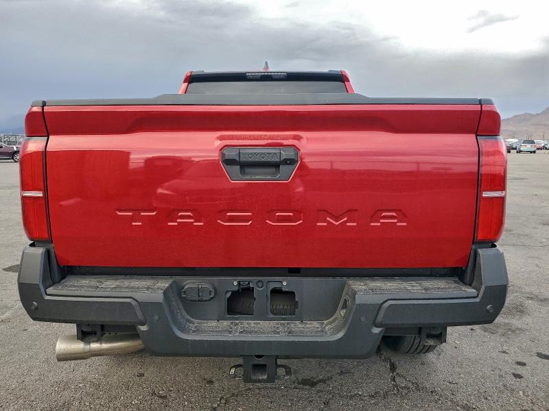 Фото 6 - TOYOTA TACOMA