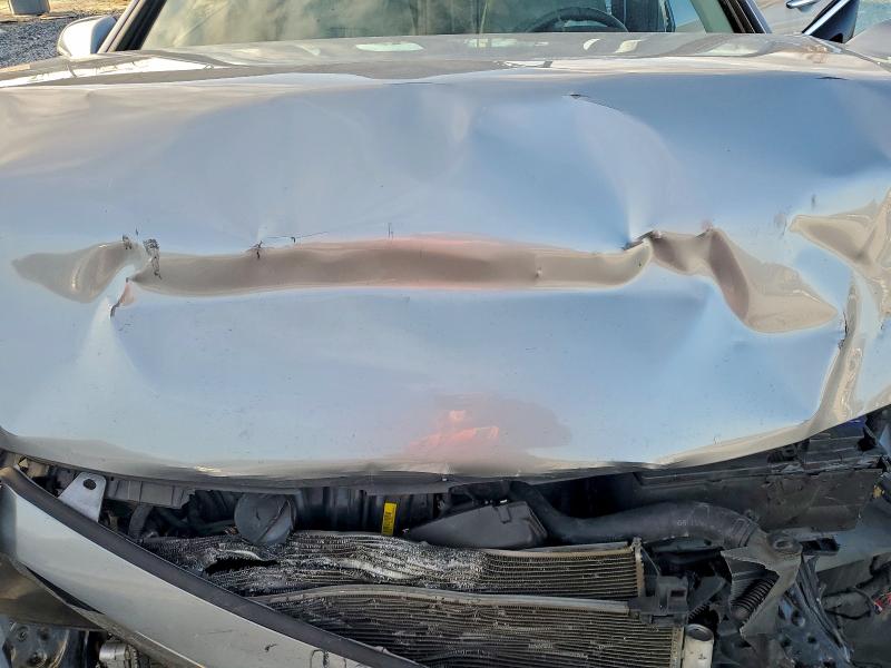 Фото 11 - HYUNDAI SONATA