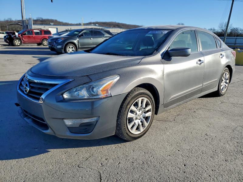 Фото 1 - NISSAN ALTIMA