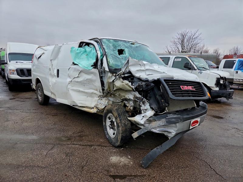 Фото 4 - GMC SAVANA