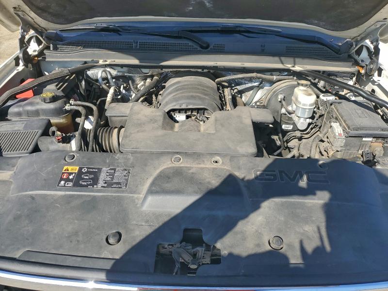 Фото 12 - GMC YUKON