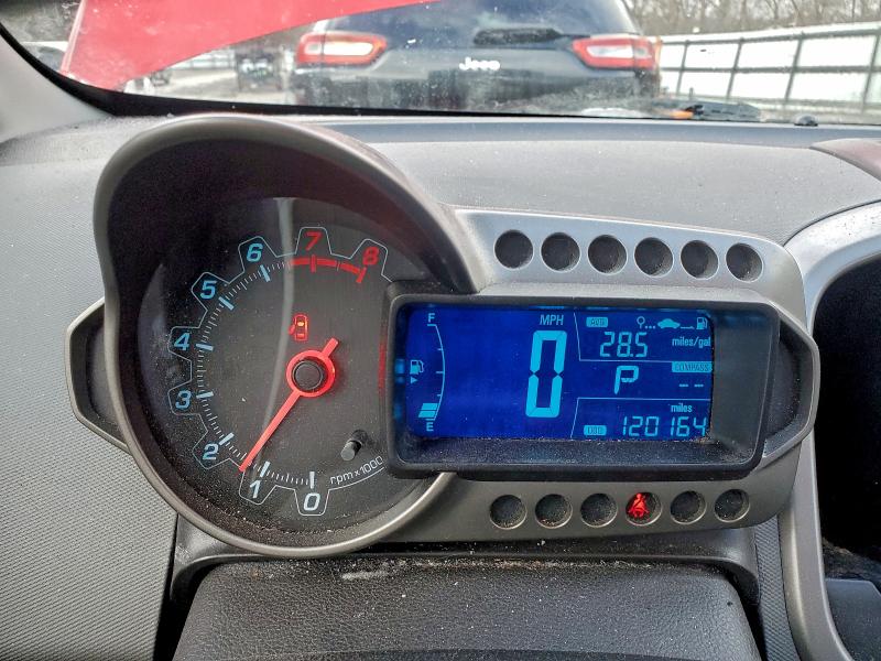 Фото 9 - CHEVROLET SONIC