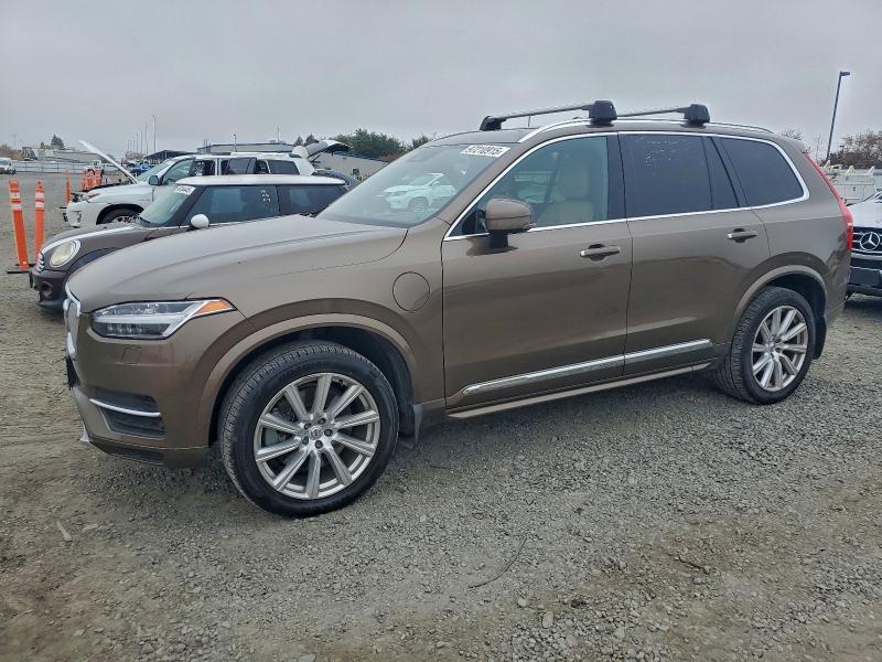 Фото 1 - VOLVO XC90