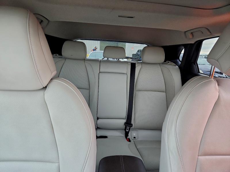 Фото 10 - MAZDA CX30