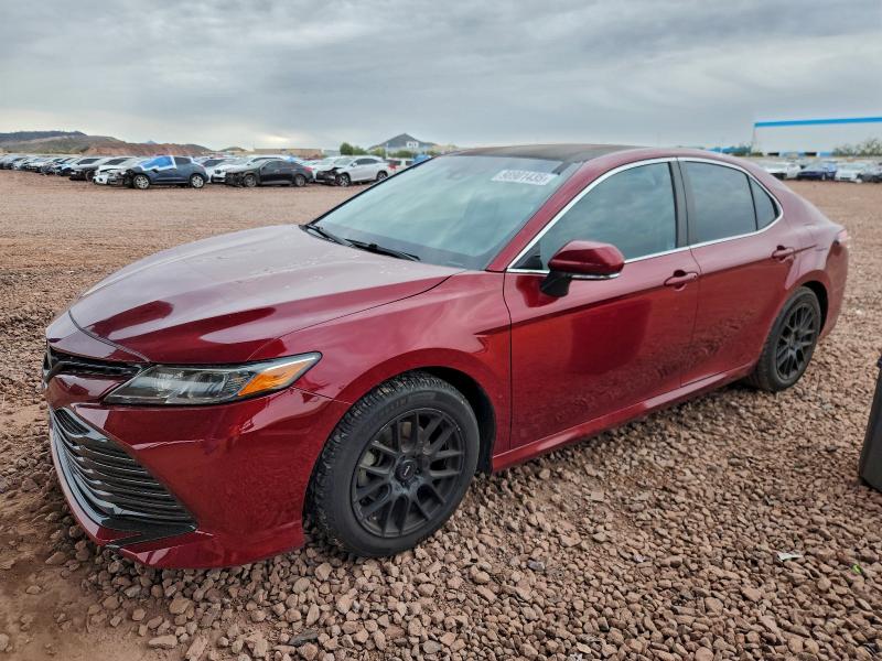 Фото 1 - TOYOTA CAMRY