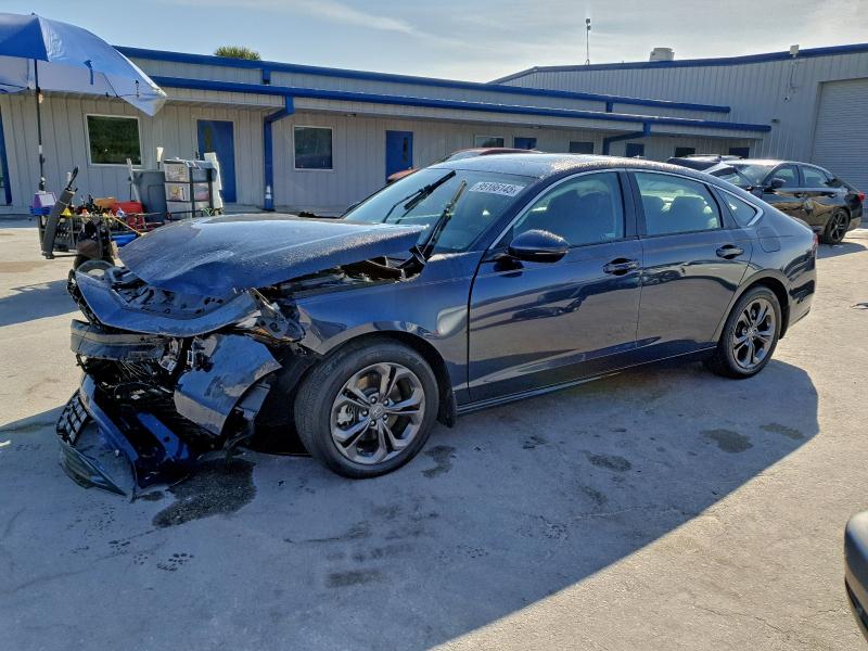 Фото 1 - HONDA ACCORD