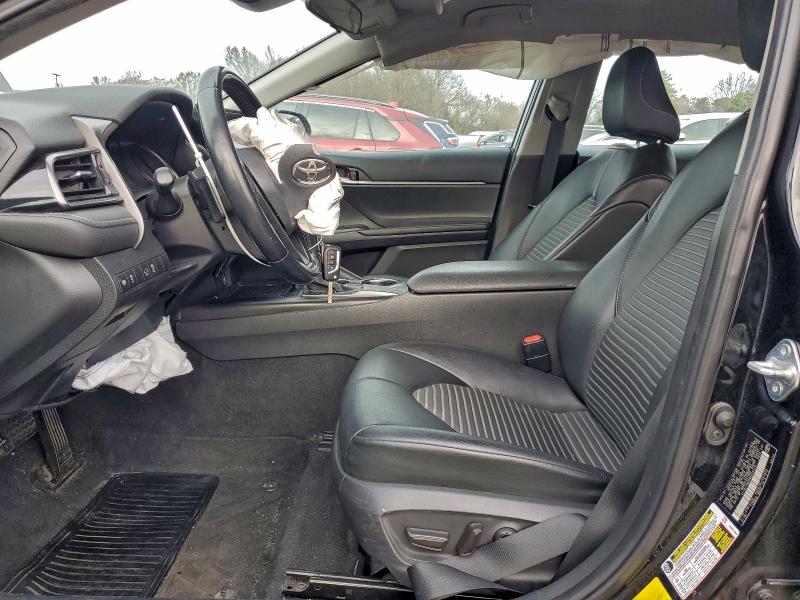 Фото 7 - TOYOTA CAMRY