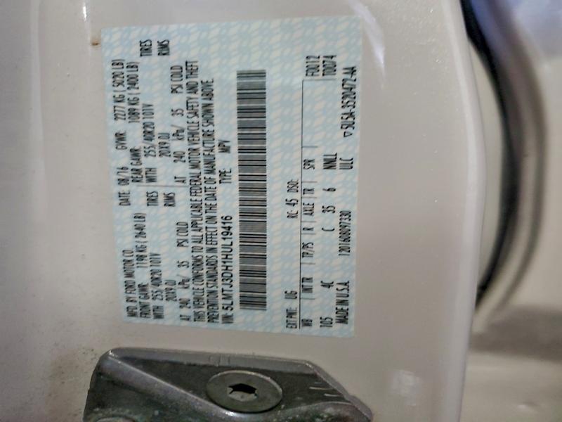 Фото 13 - LINCOLN MKC