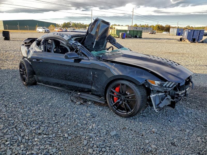 Фото 4 - FORD MUSTANG