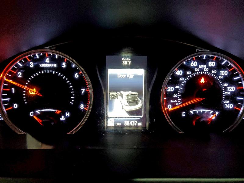 Фото 9 - TOYOTA CAMRY