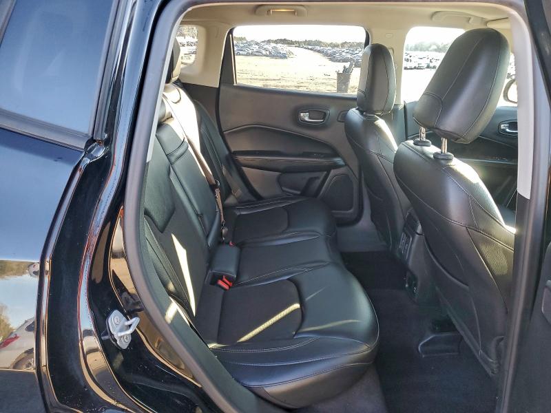 Фото 11 - JEEP COMPASS