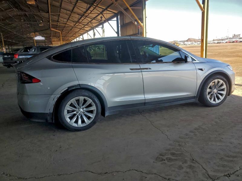 Фото 3 - TESLA MODEL X