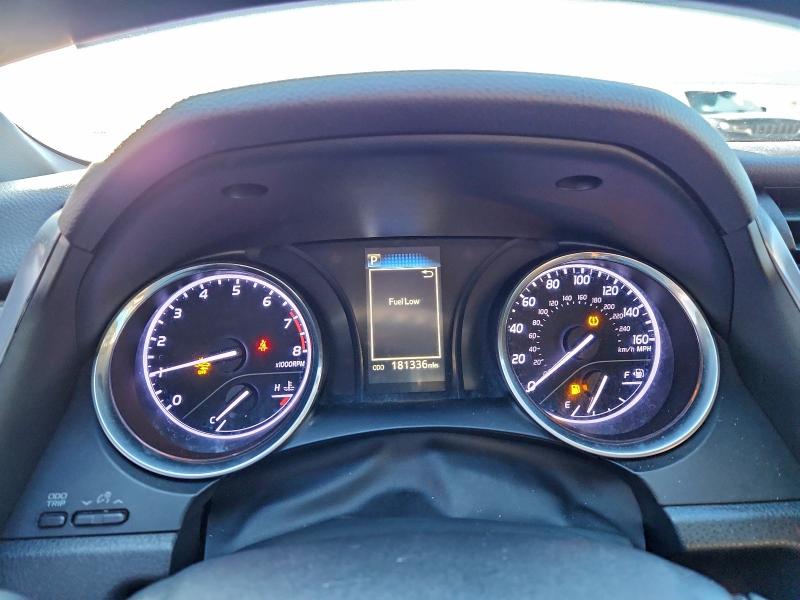 Фото 9 - TOYOTA CAMRY