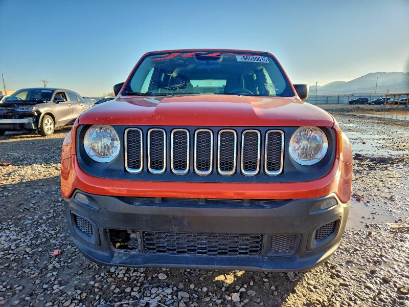 Фото 5 - JEEP RENEGADE