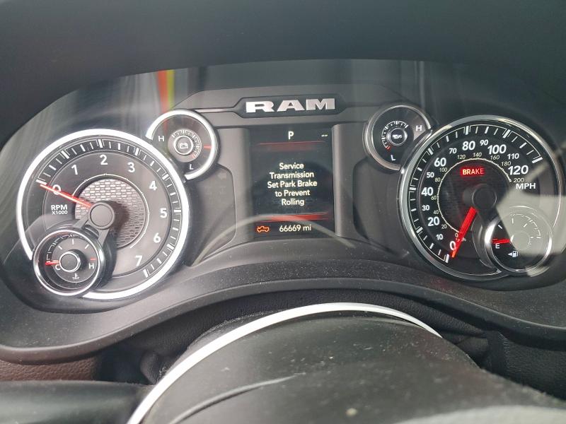 Фото 9 - RAM 1500