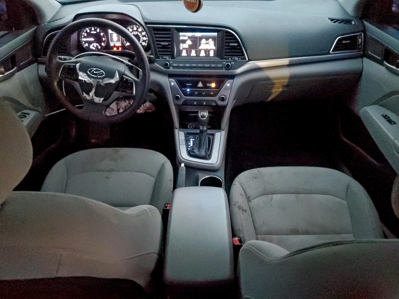 Фото 8 - HYUNDAI ELANTRA