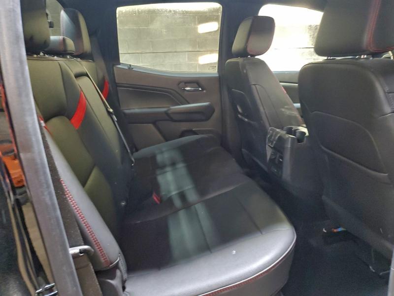 Фото 10 - CHEVROLET COLORADO