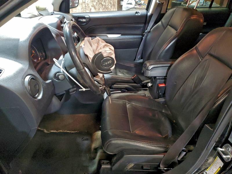 Фото 7 - JEEP COMPASS