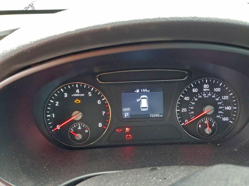 Фото 9 - KIA SORENTO