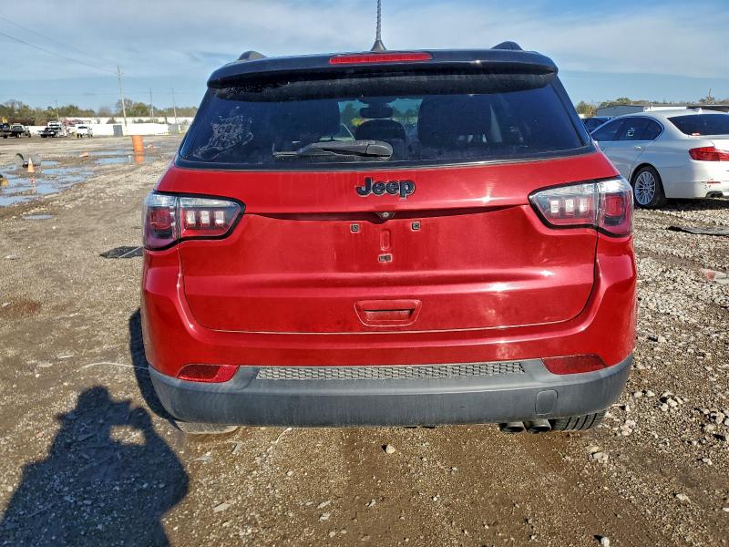 Фото 6 - JEEP COMPASS