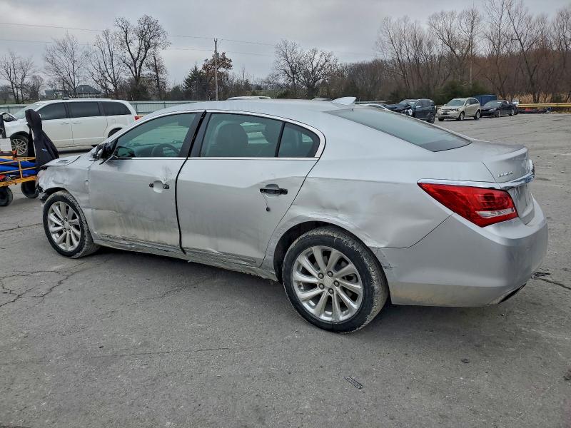 Фото 2 - BUICK LACROSSE