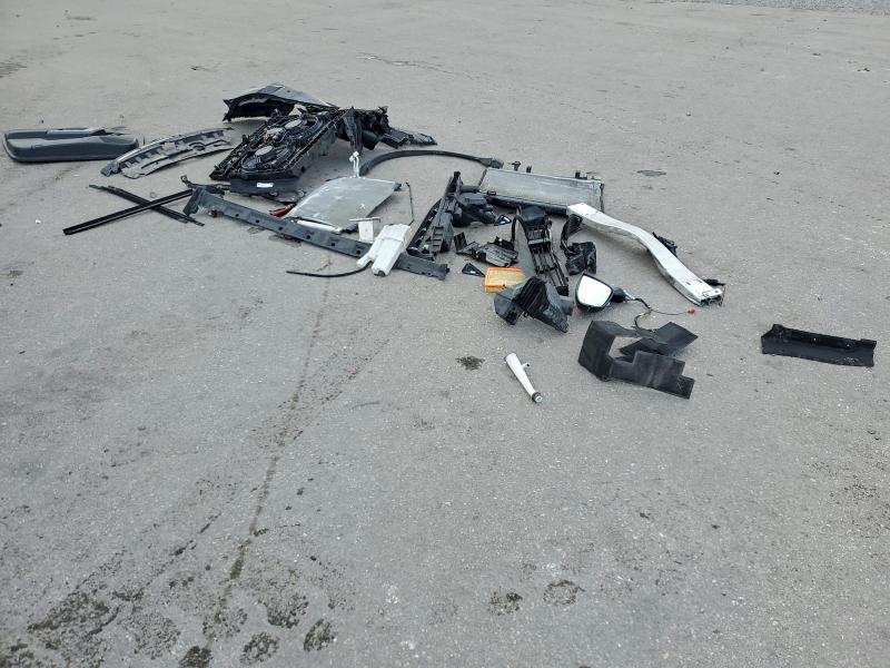 Фото 13 - NISSAN PATHFINDER