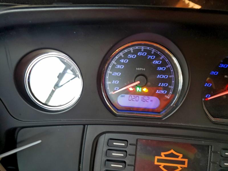 HARLEY-DAVIDSON FL 2019