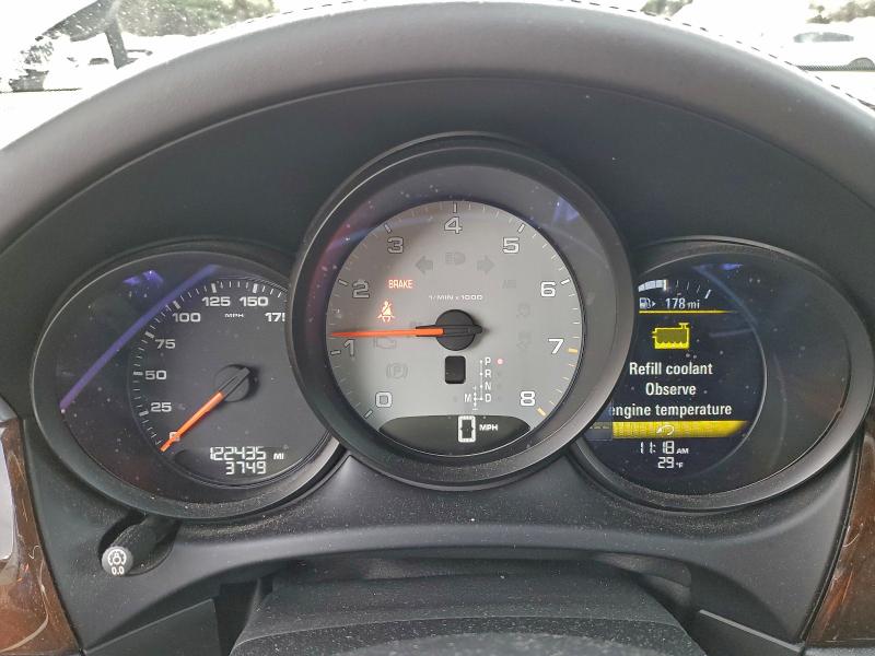 Фото 9 - PORSCHE MACAN