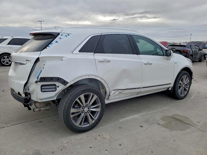 Фото 3 - CADILLAC XT5
