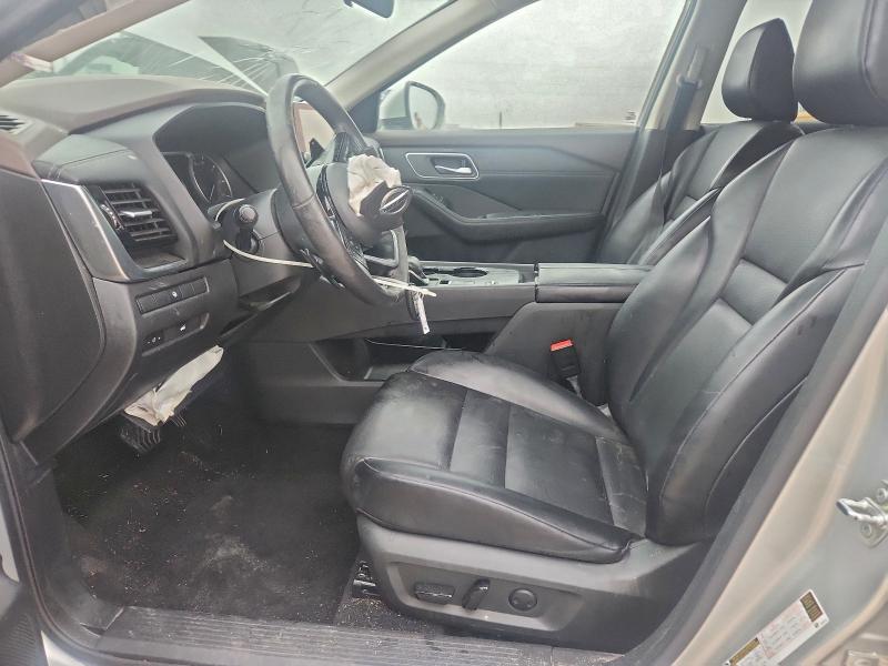 Фото 7 - NISSAN ROGUE