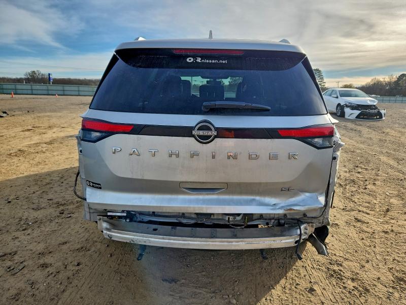 Фото 6 - NISSAN PATHFINDER