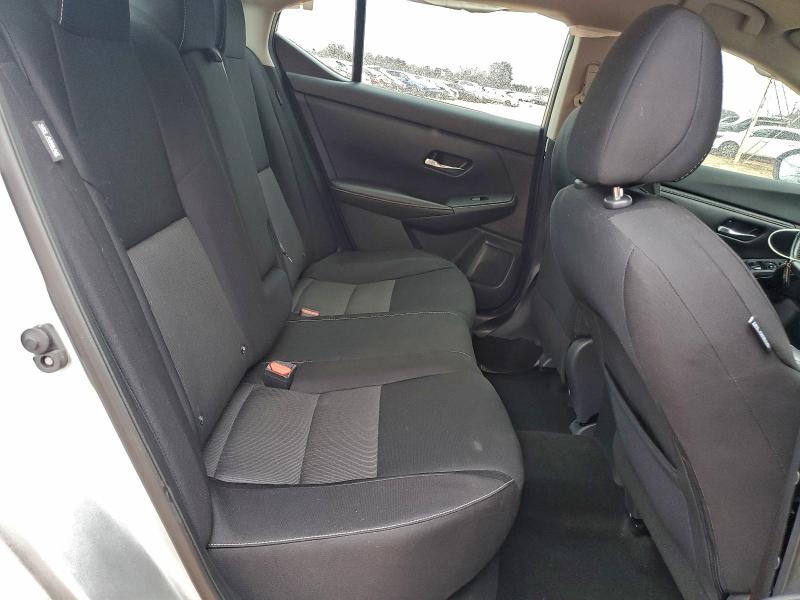 Фото 10 - NISSAN SENTRA