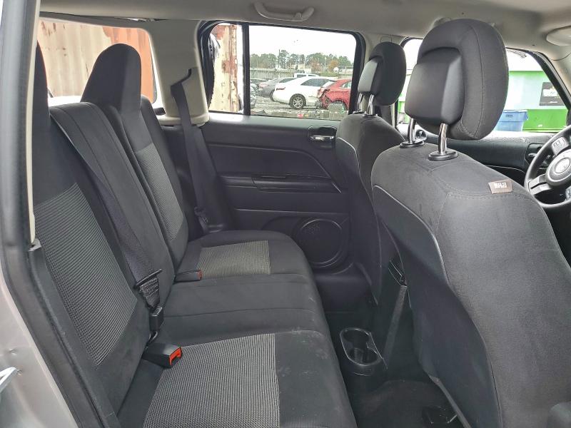 Фото 11 - JEEP PATRIOT