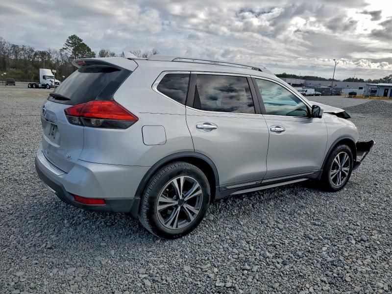 Фото 3 - NISSAN ROGUE