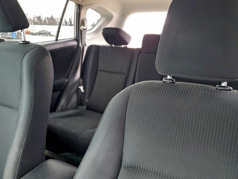 Фото 10 - TOYOTA RAV4