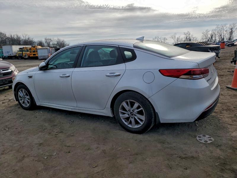 Фото 2 - KIA OPTIMA