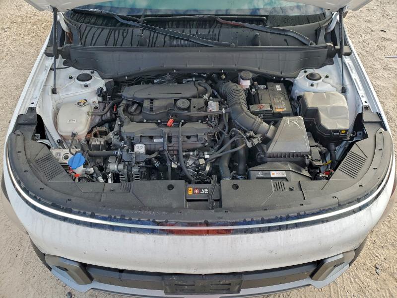 Фото 12 - HYUNDAI KONA