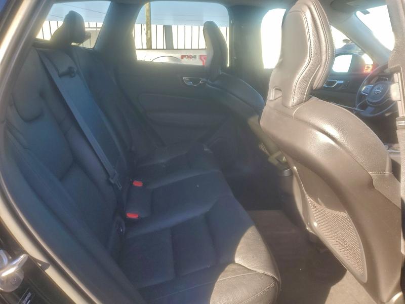 VOLVO XC60 B5 MO 2022 VIN YV4L12RK8N1046295