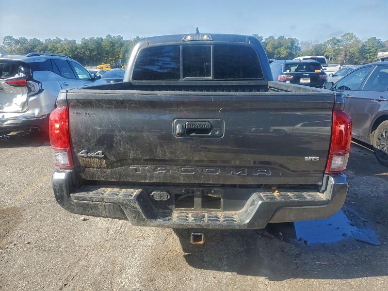 Фото 6 - TOYOTA TACOMA