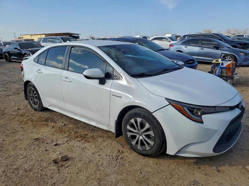 Фото 4 - TOYOTA COROLLA