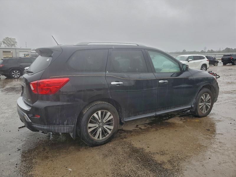 Фото 3 - NISSAN PATHFINDER