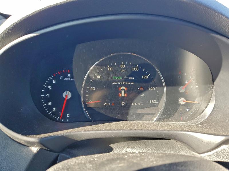 Фото 9 - KIA SORENTO