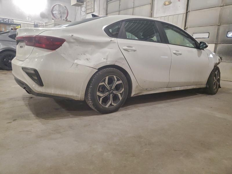 Фото 3 - KIA FORTE