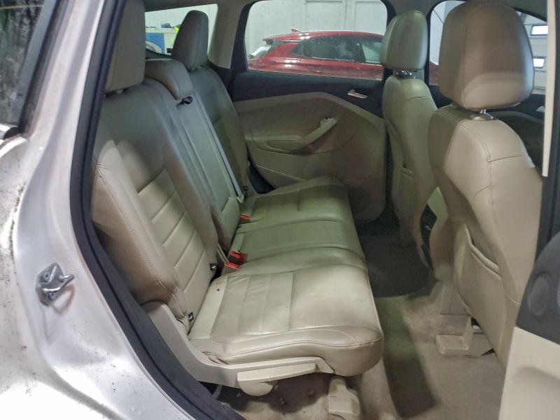 Фото 10 - FORD ESCAPE