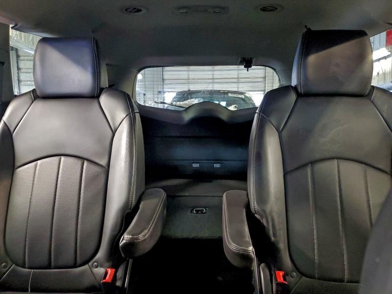 Фото 10 - BUICK ENCLAVE