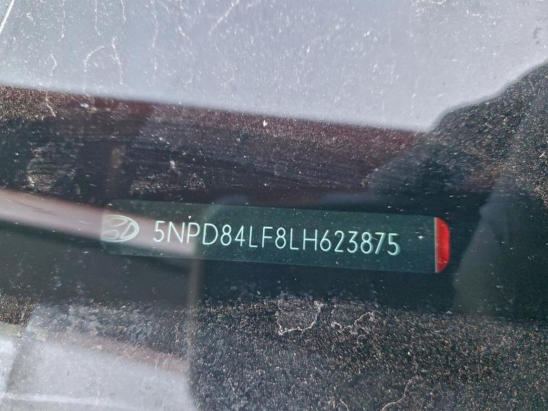 Фото 13 - HYUNDAI ELANTRA