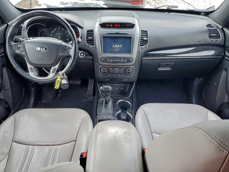 Фото 8 - KIA SORENTO