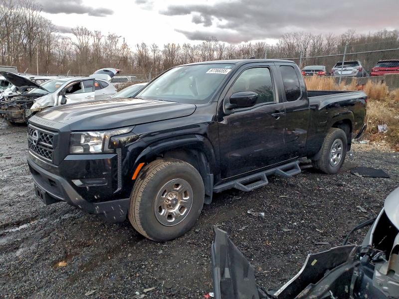 Фото 1 - NISSAN FRONTIER