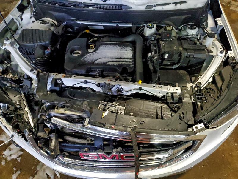 Фото 12 - GMC TERRAIN